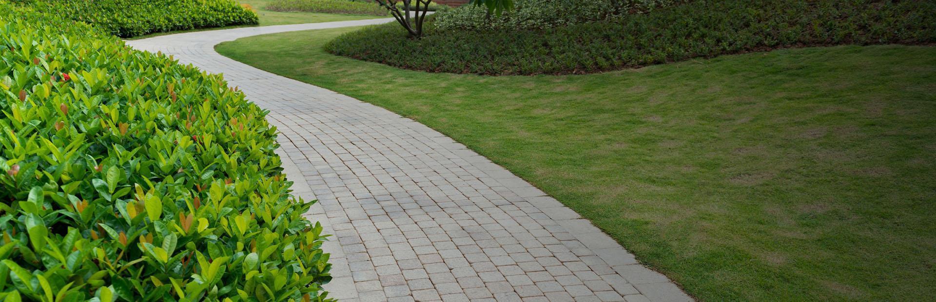 chodnik z kostki brukowej